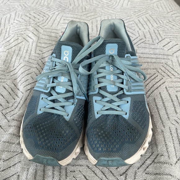 ON Cloudswift Womens Running Sneaker - size 8.5 - Picture 2 of 7